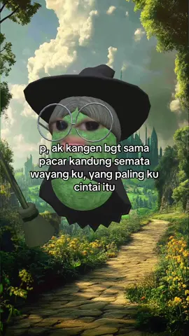 sedang apa ya dia dirumah nya#fyp #fypage #fypシ゚viral 