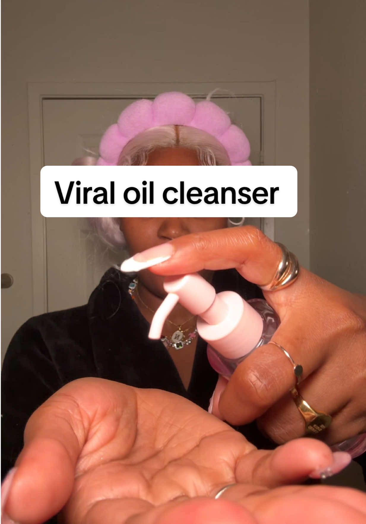 Oil cleansing is a must 😌 @The Face Shop US  #thefaceshop #ricewaterbright #oilcleansing #oilcleanse #oilcleanser 