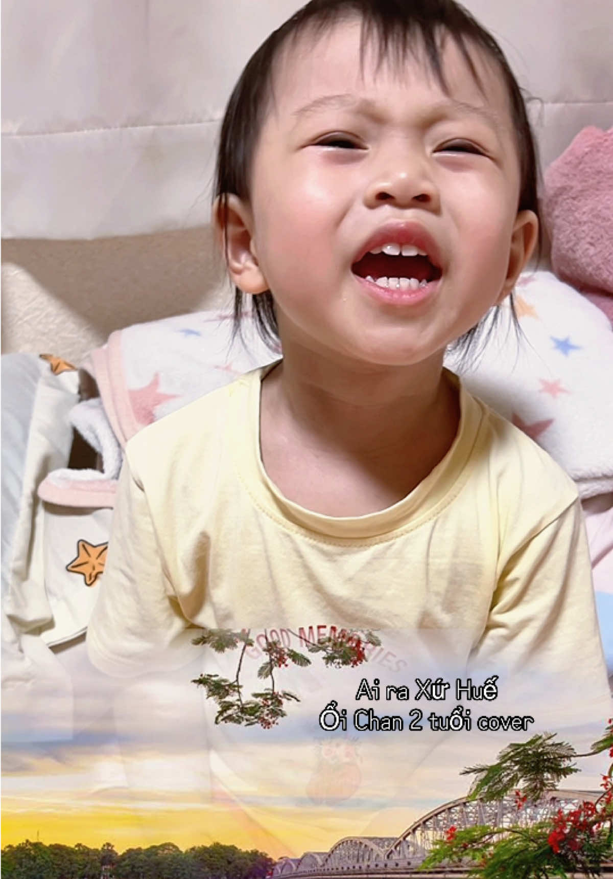 Em bé Huế 2 tuổi ở Nhật hát Ai ra Xứ Huế sao mà da diết quá trời 🇻🇳🇯🇵#AiraXứHuế