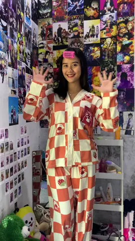 bukan aku ya yang cantik tapi baju nya,kamu tim mana ni biru apa coklat #bajutidur #bajulotso #lotso #piyama #foryou #keranjangkuning #fyp 