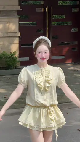 Váy xinhh kèm dây hoa #huyenthuhoang #xhtiktok  #viral  #trending  