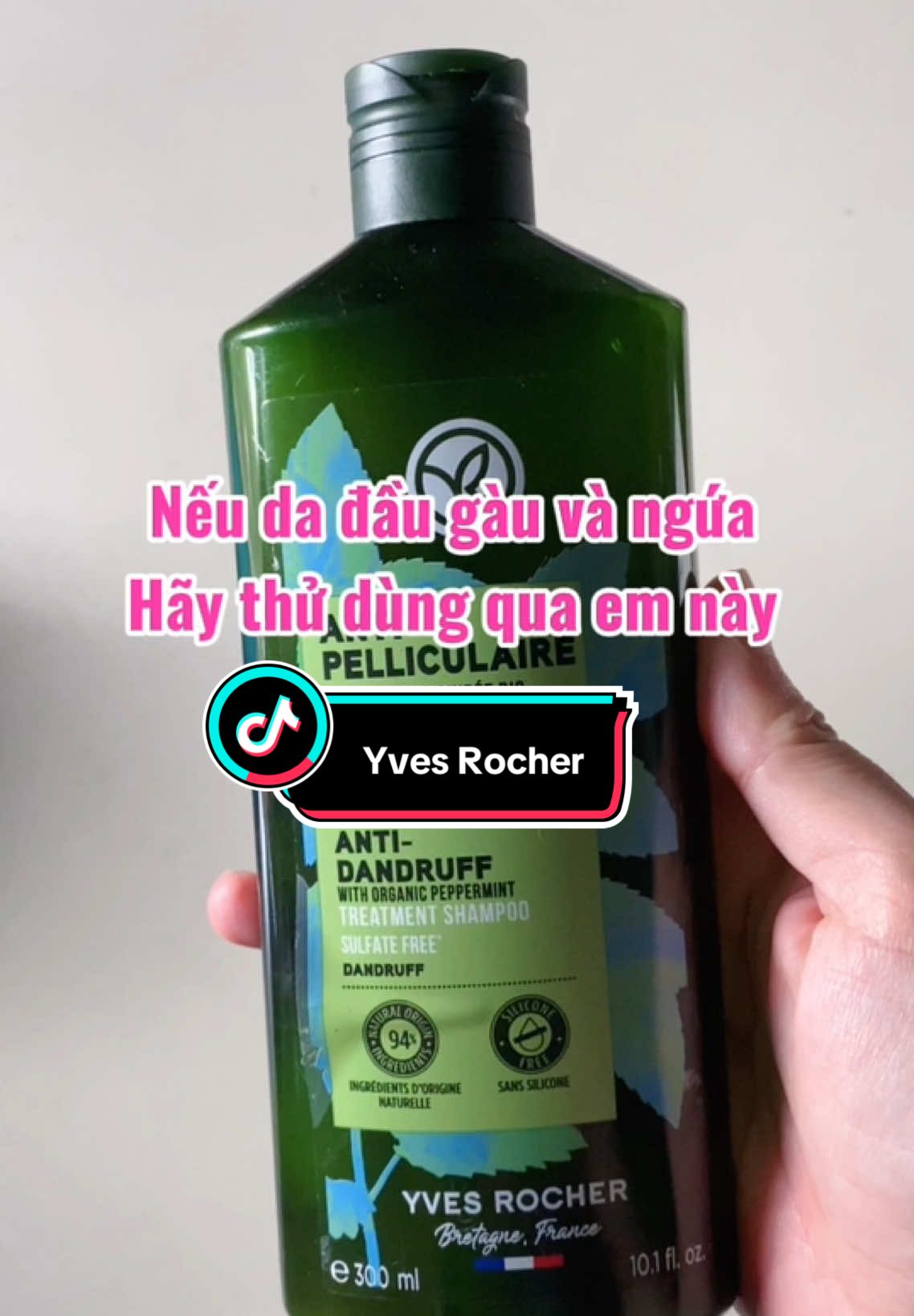 Tóc đang gàu ngứa khó chịu mọi người dùng em này thử nha, tui bất ngờ luôn sau lần gội đầu á, à còn giúp tóc lâu bết nữa. #kieutrinh #kieutrinhreview #review #yvesrocher #daugoitrigau #daugoitrigaungua #haircare #goclamdep #chamsoctoc 