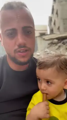 I come to you as a father, a man who’s only purpose in life is to protect his son. We are exhausted, starving. I feel that all hope is gone. I don’t know how much longer we can go on. I am trying my best to stay positive but it feels like we are alone. Have you forgotten us? #palestine #gaza #palestine🇵🇸 #palestina #palestina #freepalestine #freepalestine🇵🇸❤️ #msrachel #fyp #fy #hungergames #viral #palestineفلسطين  #islamic_video 