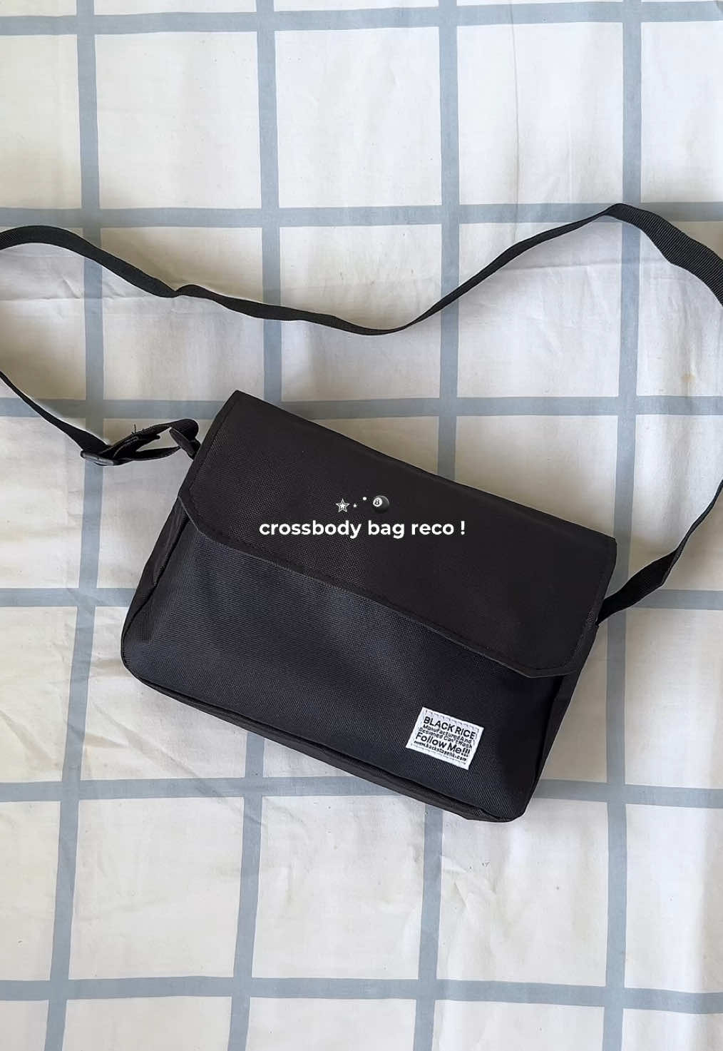 No logos, no noise — just a solid crossbody bag 💼🤝 #tiktokfinds #bagtok #crossbodybag #everydaycarry #unisexstyle #blackbag #bagreco 