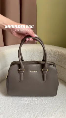 #fashion #bag #bags #bagforwomen #shoulderbag #davidjones #davidjonesbag #leatherbag #mostviralvideo #blowthisup #blowthisupforme #foryou #foryoupage❤️❤️ #fypシ 