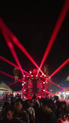 Riswanda gak pernah gagal👍 #riswandatheradiatorkingofmalang#karnafalpurwosekartajinan #fyp 