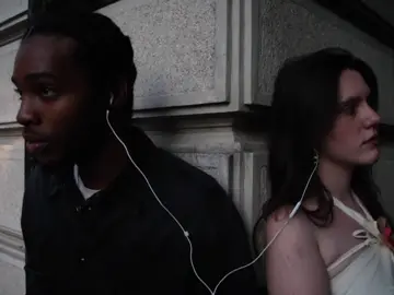 #shortfilms #bloodorange #champagnecoast #us #sharing #headphones 