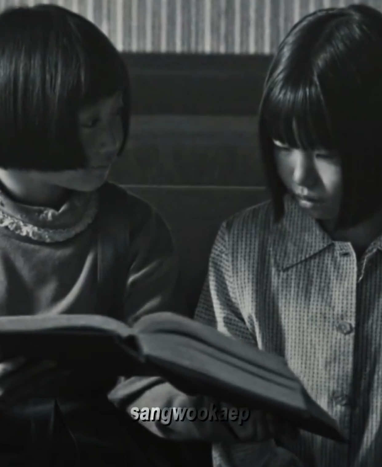 #ourunwrittenseoul #ourunwrittenseoulkdrama #kdrama #kdramaedit #kimrosa #hyeonsangwol #parkboyoung #jinyoung [original content @ tiktok] [fake everything] [copyright © netflix all rights reserved] 