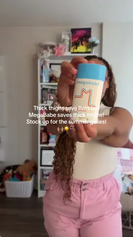 MegaBabe thigh rescue is a MUST HAVE in the summer for my thick thigh mami'ssss 😘 #Summer #thickthigh @Megababe 