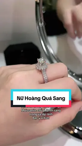 Nhẫn nữ xinh cho chị em thích nữ hoàng #bongtai #LearnOnTikTok #hatuanjewelry #trending #trend #moissanite #flypシ #xuhuong #nhannu #nhannuxinh #nhannukimcuong #nhannukimcuongdep #nhannuvangtrang #nhannumoissanite #nhannubac #nhanbacnu #nhanbacxikim #bacxibachkim 
