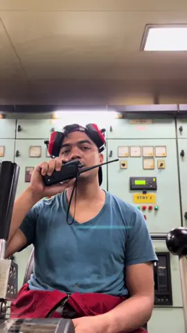 Stanby at ECR for manuvering #pelautindonesia #engineer  #CapCut 