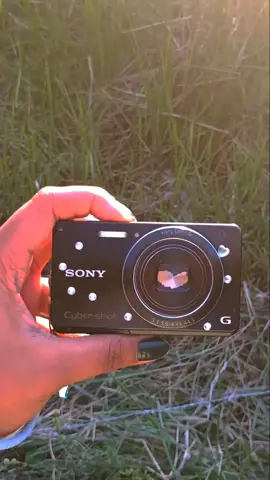 pov: você tem uma câmera digital câmera: Sony cyber shot DSC w690 Megapixels: 16.1 zoom: 10x ou zoom precisão: 40x #digicam #viral #fotografia #sonycybershotw690 #camera #sonycybershot #cybershot #fotodepaisagem #curte