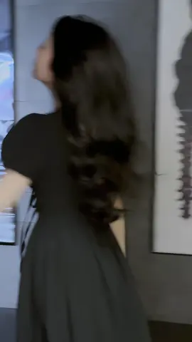 #xhuong #xh #tiktok #vayxinh #thoitrang #homnaymacgi #thoitrangcongso #viral #trending #homnaymacgi #trend #LearnOnTikTok #phoido #xhtiktok #style #quanao #fashion #outfit #fyp #foryou #thoitrangtiktok 