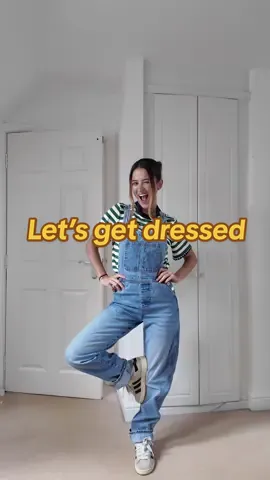 Let’s get dressed girlies !! These dungerees are toooo cute !! #outfitinspo #getdressedwithme 