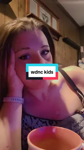 #wdnc #wedonotcare #wdncclub #agressive #menopause #perimenopause #upstate #upstatesc #hormones #hotflashes #kidsoftiktok 