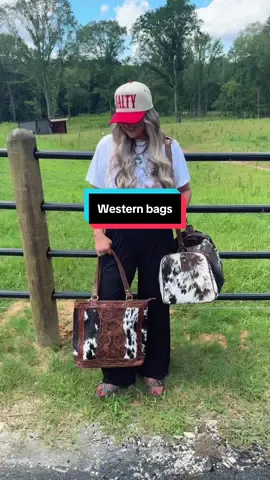 Had to get a bag to match my duffle 👌🏼 #Hangbag #Westernstyle #Westernfashion #fashion @countryside-Co.