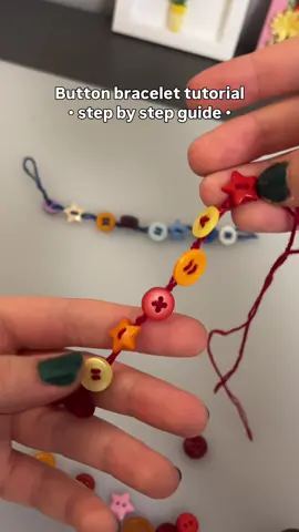 Button bracelet slow and detailed tutorial! 🤍 I got a lot of requests to make a slower tutorial with captions so here it is!  #DIY #buttoncrafts #diyproject #button #lalaloopsy #cutediy #diyideas  (cute diy ideas, diy bracelet, diy fashion, button crafts, cute things to make with buttons, diy jewelry) 