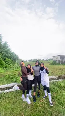 #outfitlaricewek #fyp #ootdlari #Running #lewatberanda #yfpシforyou #Running 