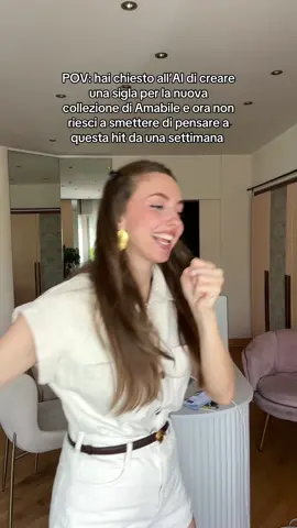 Piano piano la imparo tutta a memoria, ci sono quasi😂non mi esce più dalla testaaaaaa💃🏻🌴😬