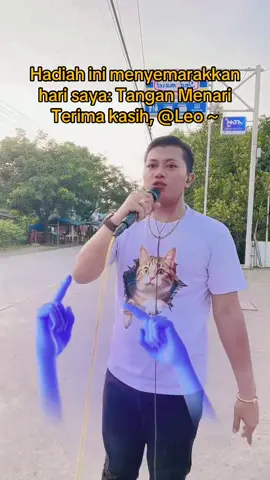 Leo ~, terima kasih atas Hadiah luar biasa yang Anda kirim di LIVE saya! Momen ini akan saya hargai selamanya.@Leo ~ #tiktoklive #livehighlights #livegift #dancinghands #tanganmenari 