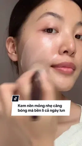 Trời ơi kem nền mỏng nhẹ, bền lì cả ngày da dầu da khô đều hợp lun 💁🏻‍♀️  #thuchienne #fyp #makeup #kemnenserum #infallibletintedserum #lorealparis #lorealparishub #lorealparispartner