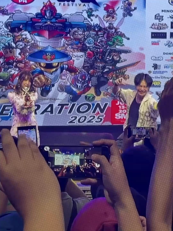 captain kita lagi ama tuan putri 🤭😆 #tokusatsu #tokufans #ndiktoku #supersentai #gokaiger #kaizokusentaigokaiger #gokaired #gokaipink #gokairedxgokaipink #captainmarvelous #ahimdefamille #toycon2025 