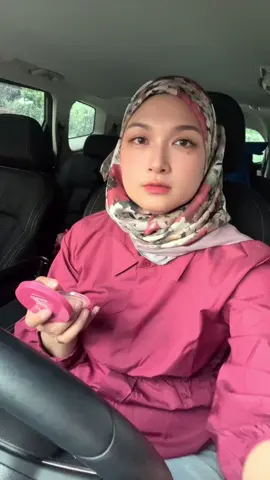 💋💋💋💋💋done racun☺️ Cantik pulak warna merah dgn saya..naik terus seri😘