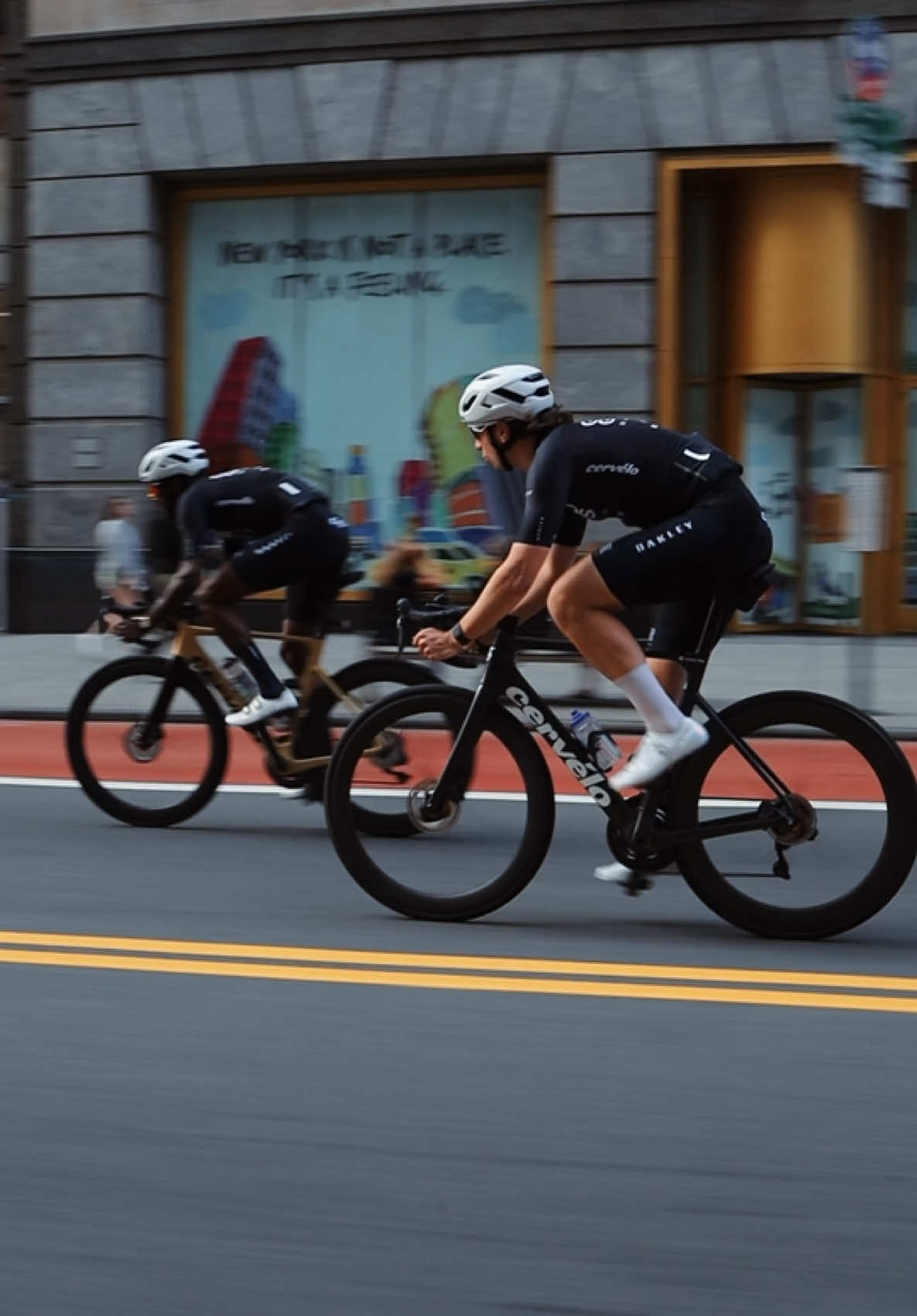 City sprints  #nyc #cycling #goodguysracing #cervelo #city #manhattan #newyork 