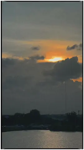 Sarah McLachlan - Angel #sarahmclachlan #iphone15pro #prequelapp #prequel_edit #northmiamibeach #sunset 