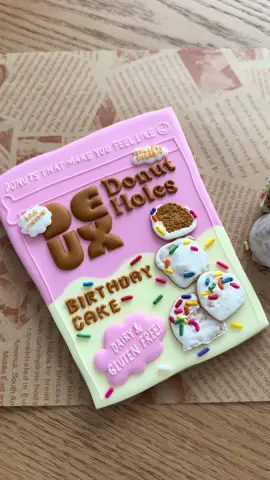 🤣Me: I won’t be dramatic about these donuts. Also me: draws DEUX donuts in cookies 💅 🍩 available to shop at your local Whole Foods & on our site, link in bio! #eatdeux #fyp #Foodie 