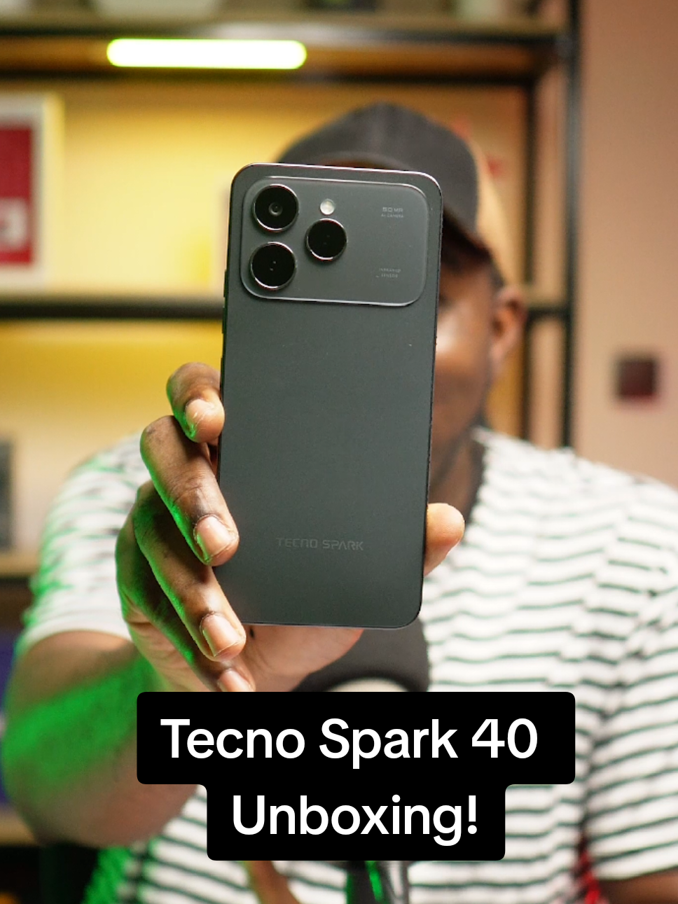 Tecno Spark 40 Unboxing! 🫡  ▪️ Price - N142,700 | $90 ▪️4GB RAM | 128GB ROM ▪️Rear Camera - 50M ▪️Front Camera - 8M ▪️ Battery - 5160mAh | 45W Fast Charging  ▪️ Android 15 | HiOS 15.1 ▪️ Helio G81 ▪️ Screen - 6.67 Inches | 720p | 120Hz #tecnospark40 #44minscharge24hoursactive  #spark40 #tech #davideluemunoh 