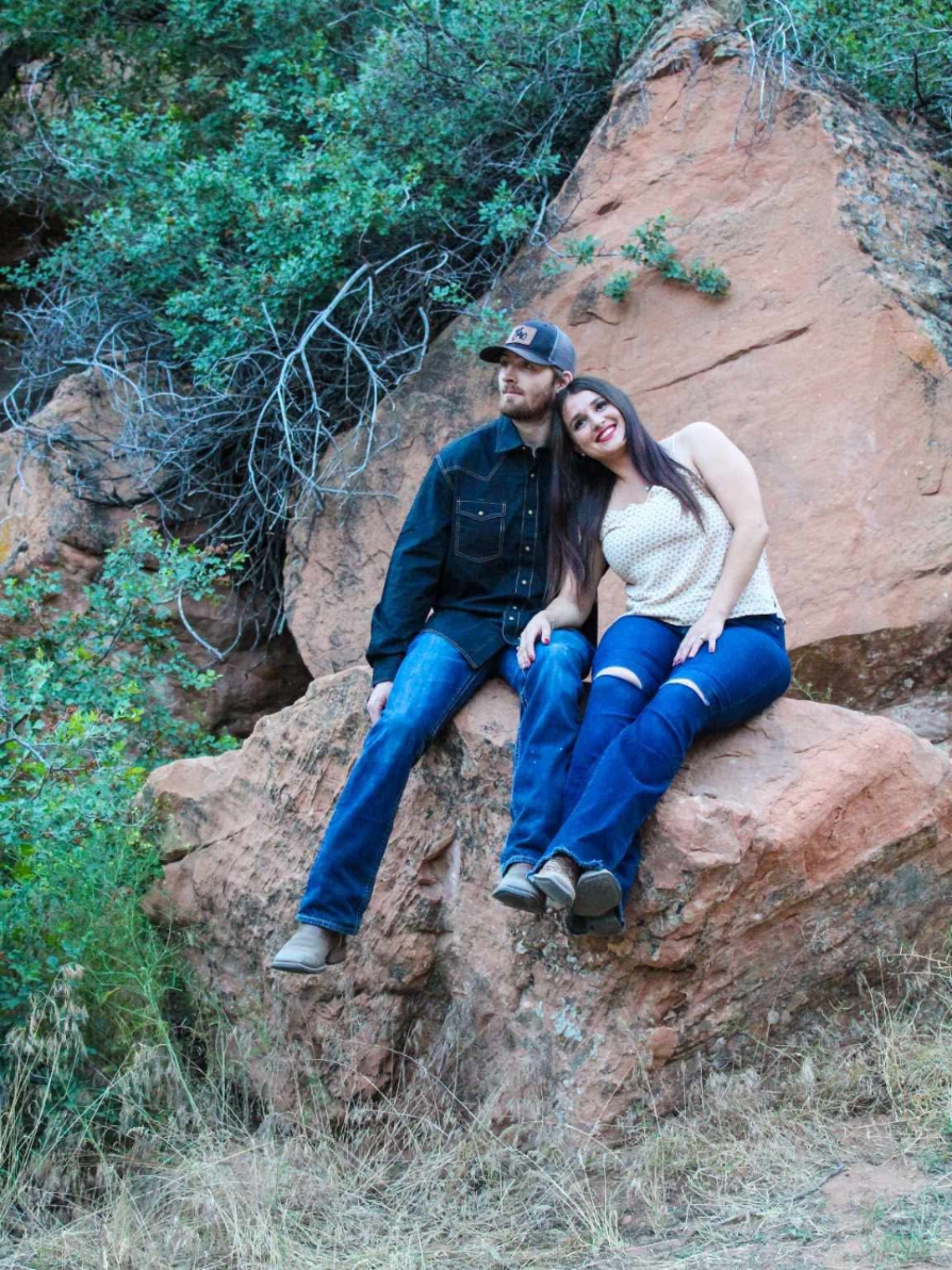7 years married, 11 1/2 years together. 💖 Just like fine wine, we're getting better with time 🍷♥️✨️ couldn't be happier than calling you mine! #iloveyou #7years #foreverwithyou  #happilymarried #theysaidwewouldntmakeit 