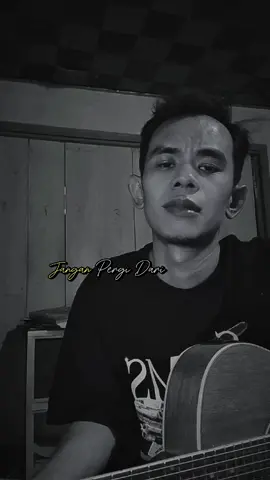 Takan Hilang #takanhilang #budidoremi #akustik #coverlagu #laguviral #fypage #fyp 