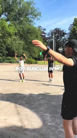 Sunday run > Sunday Chill. • • • #socialrun #socialrunning #active #Running #runclub #mg #runwithus #laufgruppe #monchengladbach #meinmg 