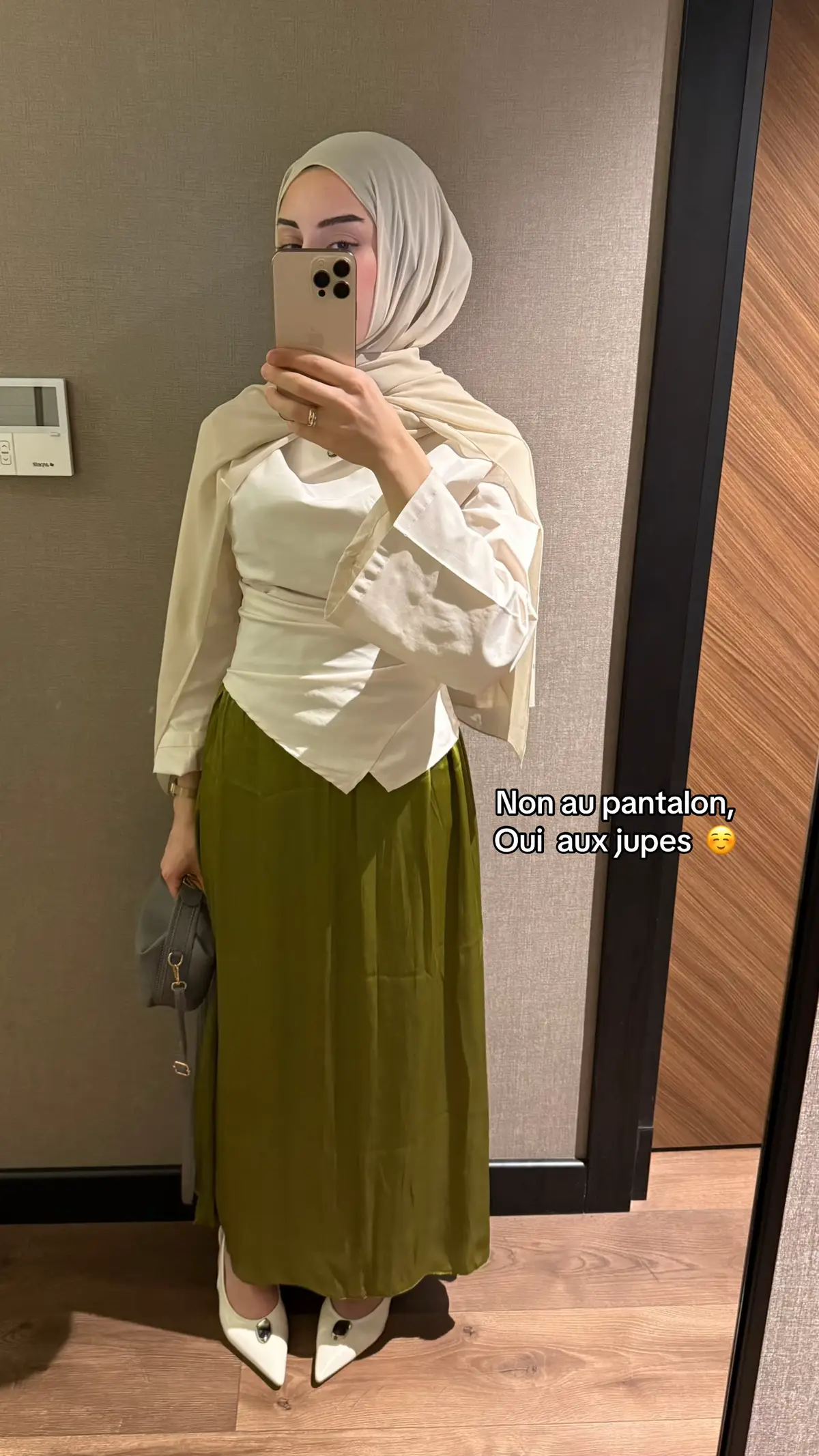 Team jupes ?? 🫶🏻🫶🏻🫶🏻 #OOTD #outfit #HijabFashion #modest 