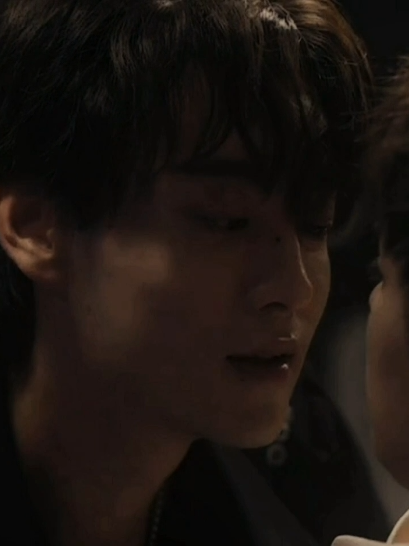 the cliff hanger for ep 5 is ILLEGAL #revengedlove #wusuowei #chicheng #ziyu #chinesebl 