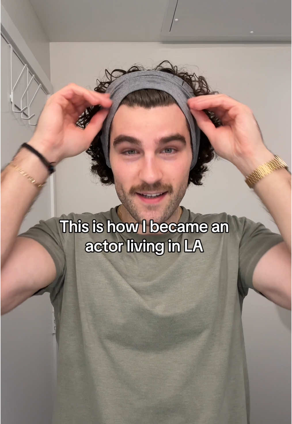 This is how I became an actor living in Los Angeles! Leave any acting questions in the comments 👇 #actor #actorslife #losangeles 