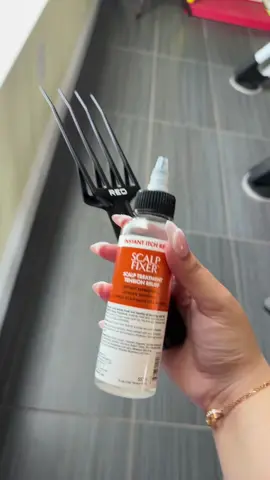 gifted by Red By Kiss  @redbykiss @IVY Beauty #redbykiss #myredbykiss #fyp #hair #scalp 