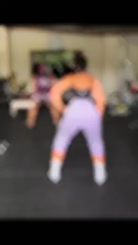Georgina Rodriguez's dance practice on floor  #georgina #Ronaldo #shooting #georginarodriguez #dance #danceonthefloor 