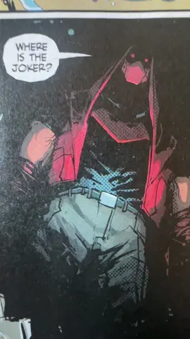 I’ve read this comic like 8 times, still don’t know what the plot is… #jasontodd #redhood #gothamwar #catwoman #batman