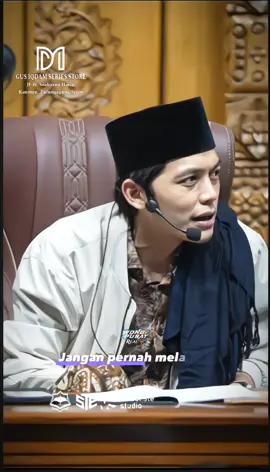 Jangan pernah melawan orang baik ✅Toko @Gus iqdam store Tulungagung Pak @Najib RMI (Beli Online Hubungi Admin Toko) Jl. Ir. Soekarno Hatta, Kauman, Tulungagung Jatim Buka jam: 08.00 - 21.00 #gusiqdam #wongpusat #sabilutaubah #gusiqdamterbaru #gusiqdammuhammad #dekenganepusat #gusiqdamstory #taiwan 