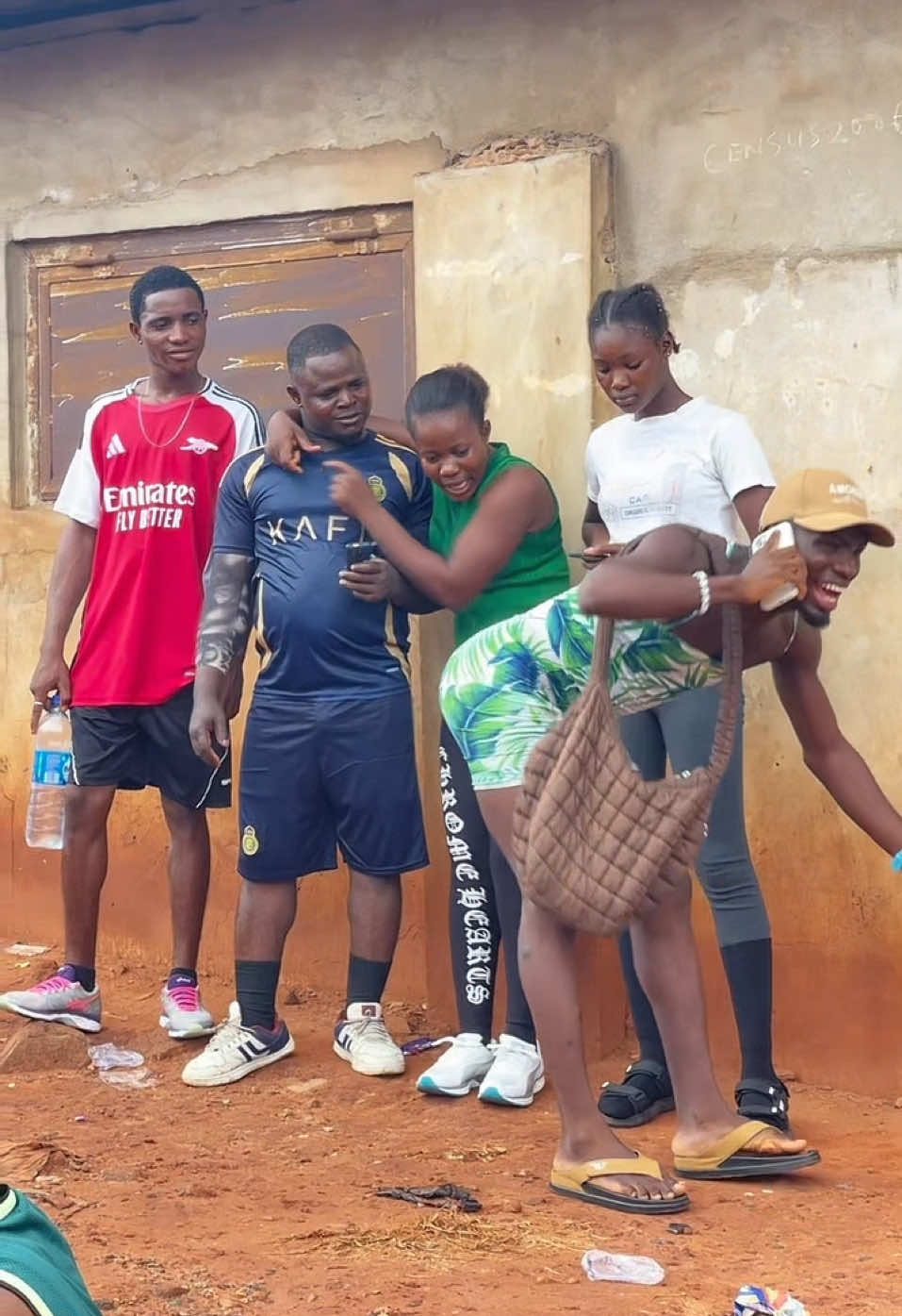 Wait for it😂very funny😂Chioma took my clothes😂😂