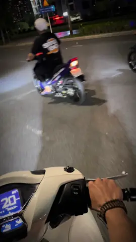 sài gòn dấu iu kkkk #yaz125zr 