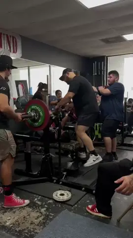 #spinabifidawarrior #wheelchair #wheelchairuser #spinabifida #viral #wheelchairlife #fyp #gymlover #workingout #powerlifting #competition #fypシ 
