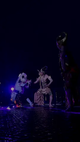 Anoman 🔥🔥🔥 @idopati  yukk coba tag kita yg punya video anoman abong🔥 di@obelixseaview 😁🥰 #sanggarsenikrisnamukti #ramayana #sendratari #tariantradisional #ramawijaya #dewishinta #rahwana #anomanobong #obelixseaview #fyp 