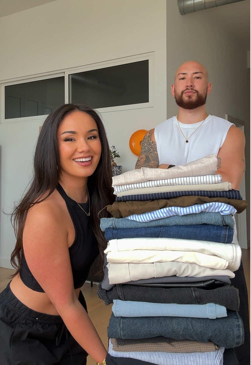 soooo… did you like it 👉🏻👈🏻 (threatening)  my entire petite pants collection is linked in my LTK! ❤️  #petitefashion #summeroutfits #petitejeans #petitepants @abercrombie @Gap @Amazon Fashion 