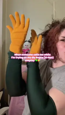 Can’t a girl try on her Rogue cosplay in peace??? #roguexmen #cosplay #annamarielebeau 