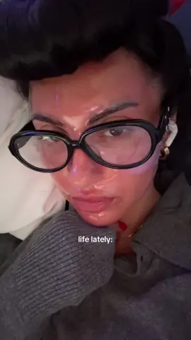 I’ll be on a flight with my mask on bc it brings me peace 