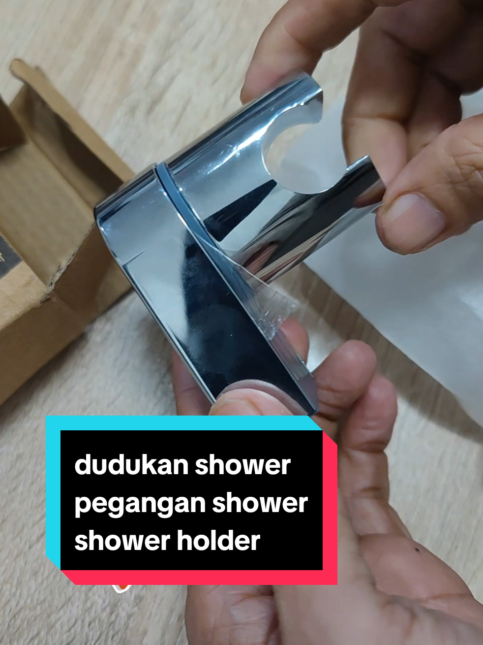 dudukan shower holder, pegangan shower Kamar Mandi #shower #showerholder #kamarmandi #satukontentiaphari #wibgajian  disclaimer: harga bisa berubah sewaktu-waktu
