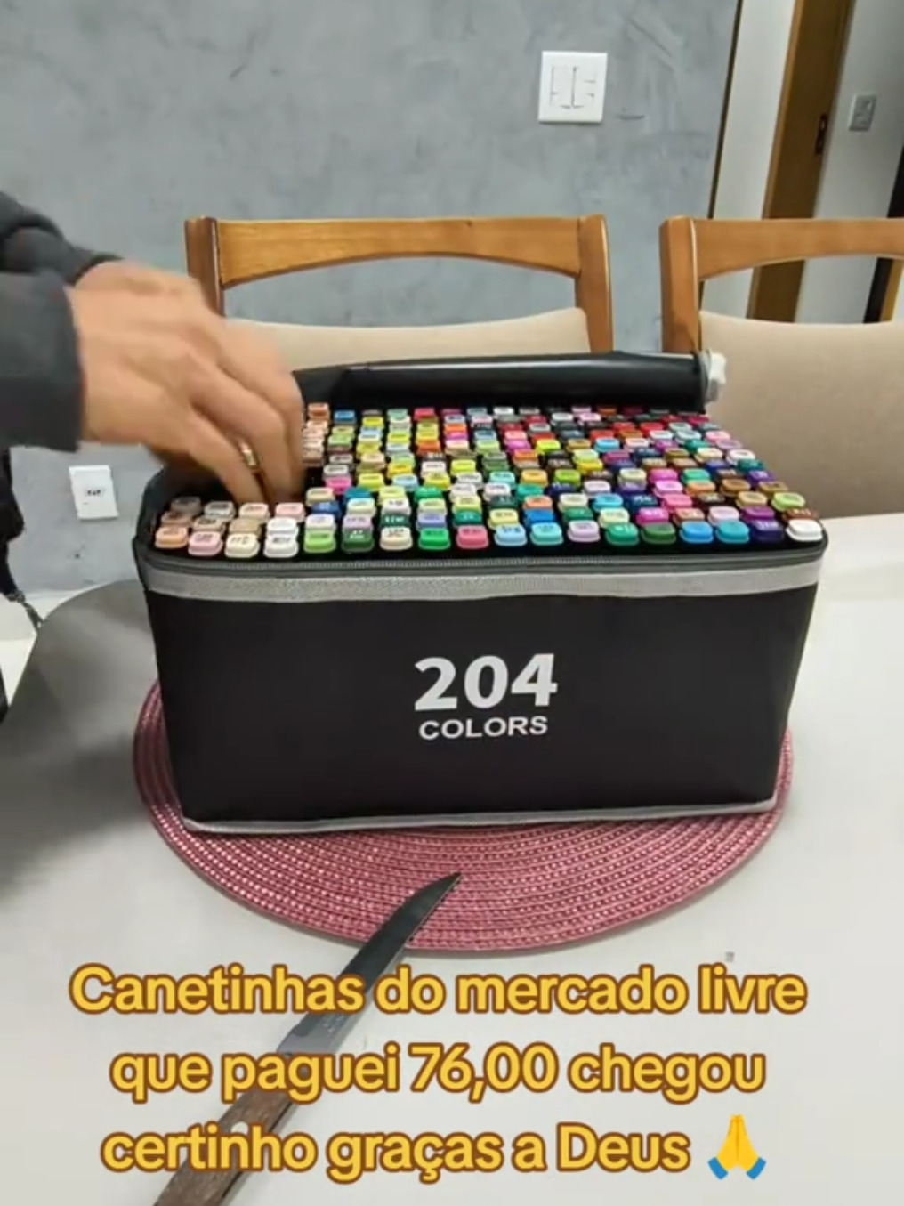 uffa, demorou mais chegou 🙏🙏 canetinhas do mercado livre... paguei 76,00 em 204 canetinhas  #canetinhas #mercadolivre  #bobbiegoods #colorir 
